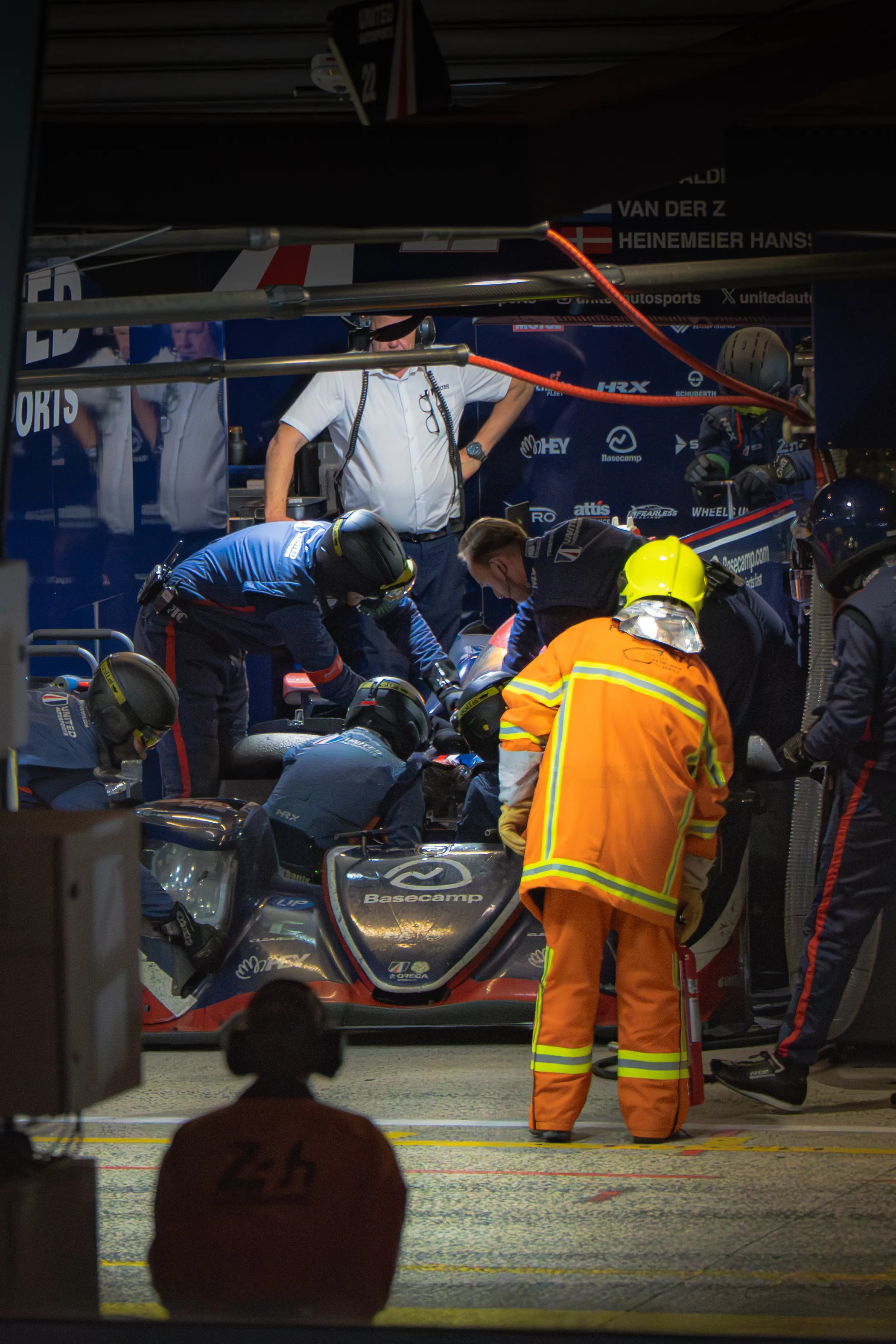 Portrait — Suspension